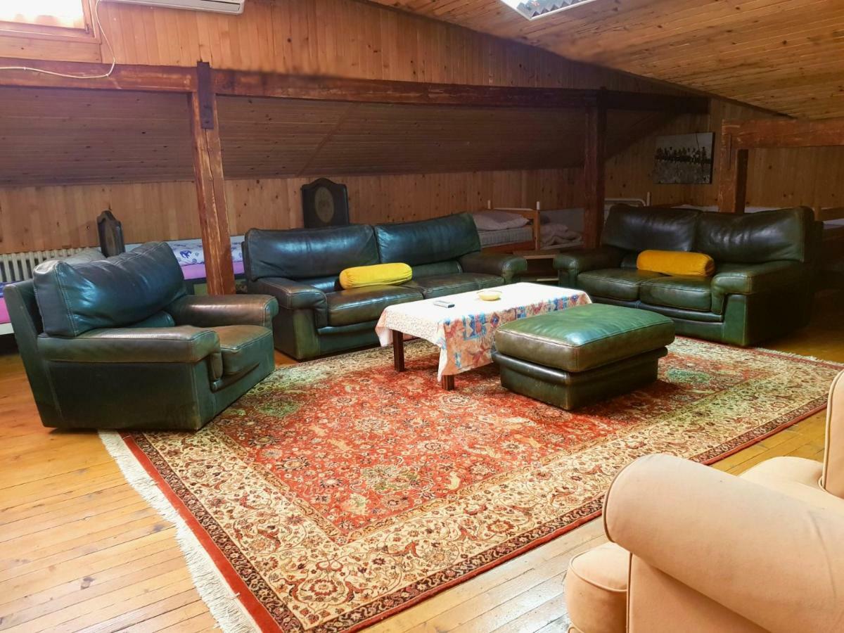 Hostel Pansion Lion Sarajewo Zewnętrze zdjęcie